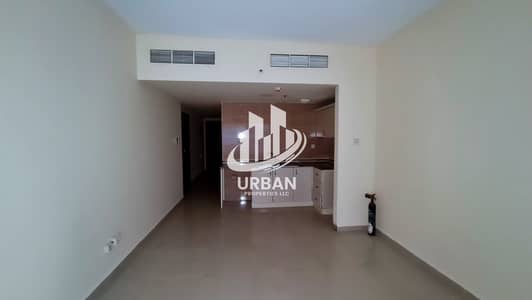 Spacious Studio  PeaceFull Living  Family Buildiing