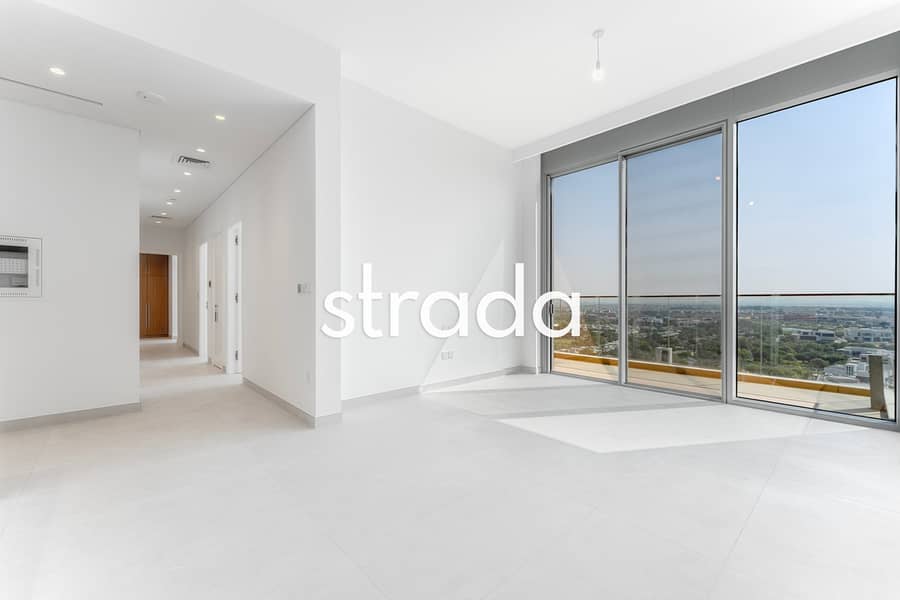Penthouse | 3 Bedroom + Maids | Full Golf View