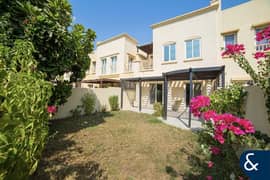 فیلا في الينابيع 10،الينابيع 2 غرف 3100000 درهم - 13005367