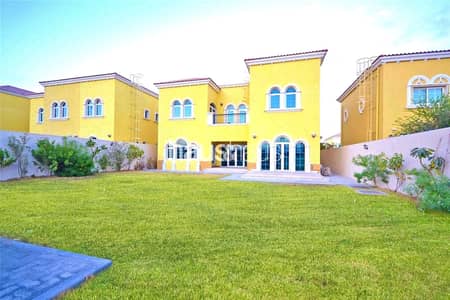 3 Bedroom Villa for Sale in Jumeirah Park, Dubai - Dist. 5 | Large Plot | Next to Park | Vacant Soon