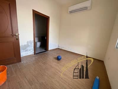 فیلا 3 غرف نوم للايجار في مردف، دبي - IMG-20251007-WA0048. jpg