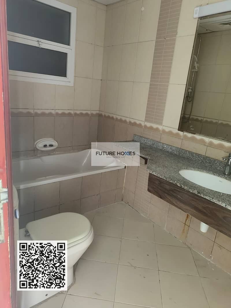 6 WhatsApp Image 2025-10-08 at 11.28. 34 AM (1). jpg