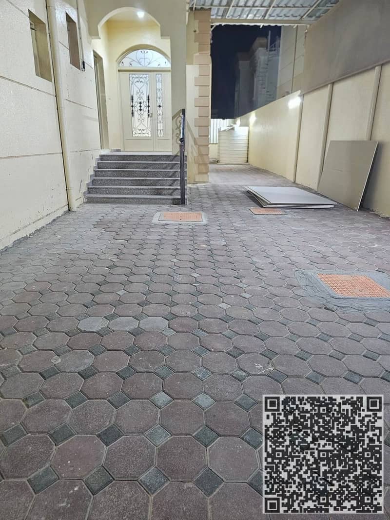 2 WhatsApp Image 2025-10-07 at 11.54. 27 PM. jpeg