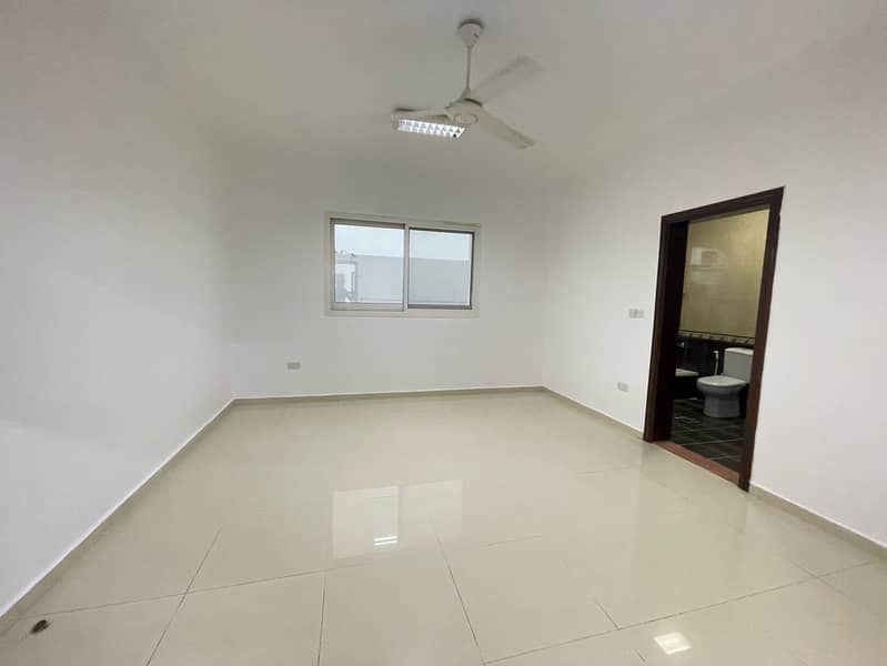 9 feae5275-86cf-41e9-9aee-882268b7ad18. jpg