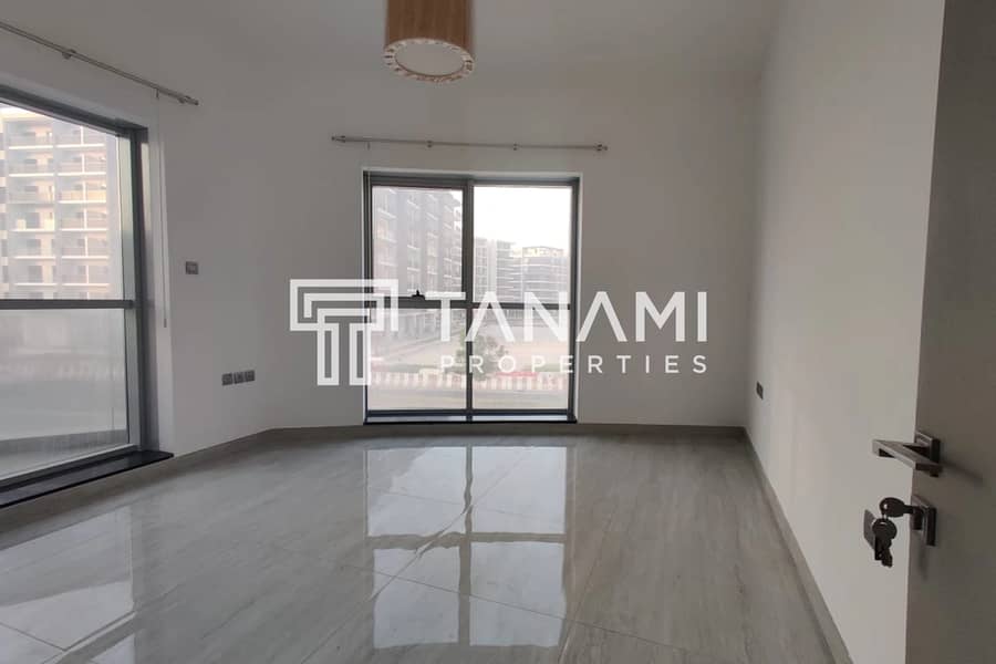 Modern Living | Near to Miracle Garden | Spacious