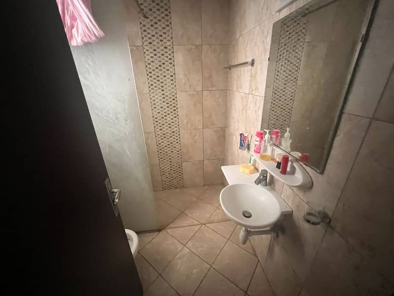14 6b1efca7-4fb5-4ff9-9494-5d5c33e56fd8. jpg