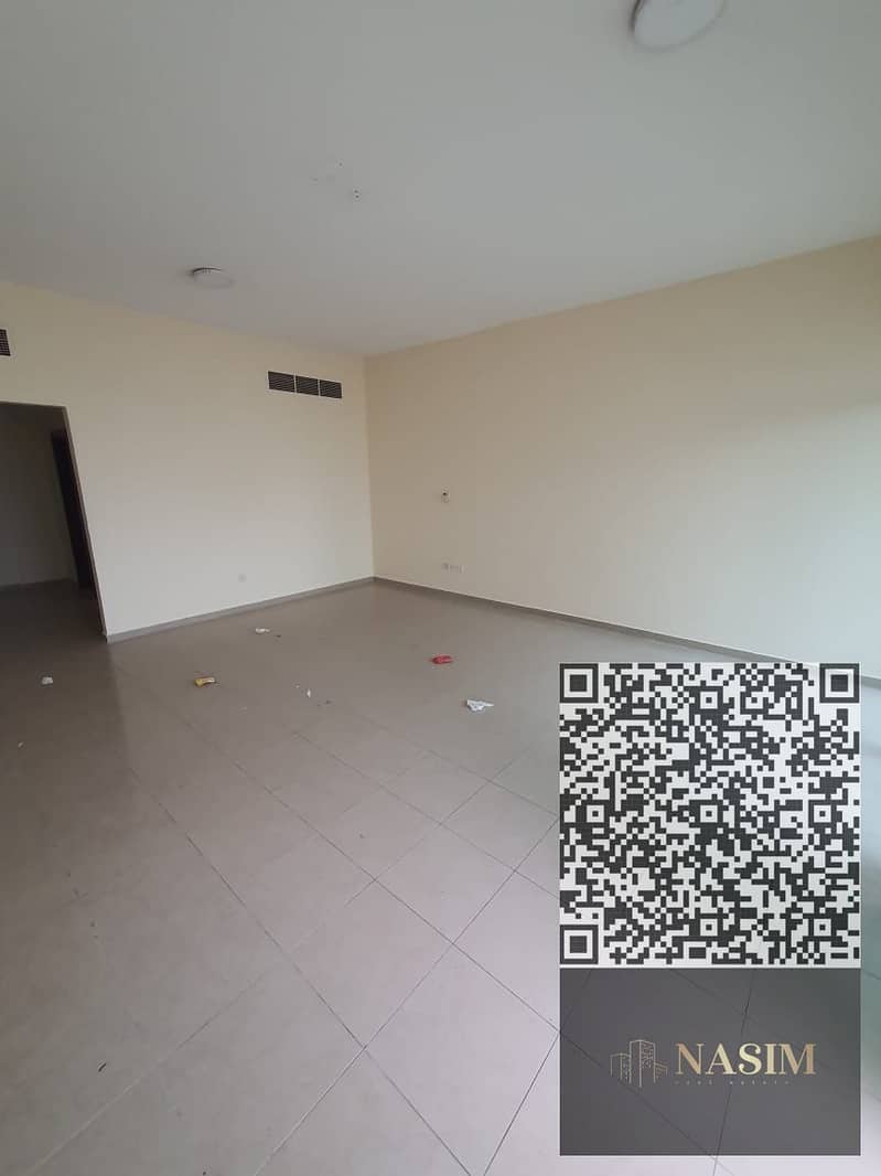 14 5e661bac-fad8-4796-b320-e5b5c12c28e9. jpg