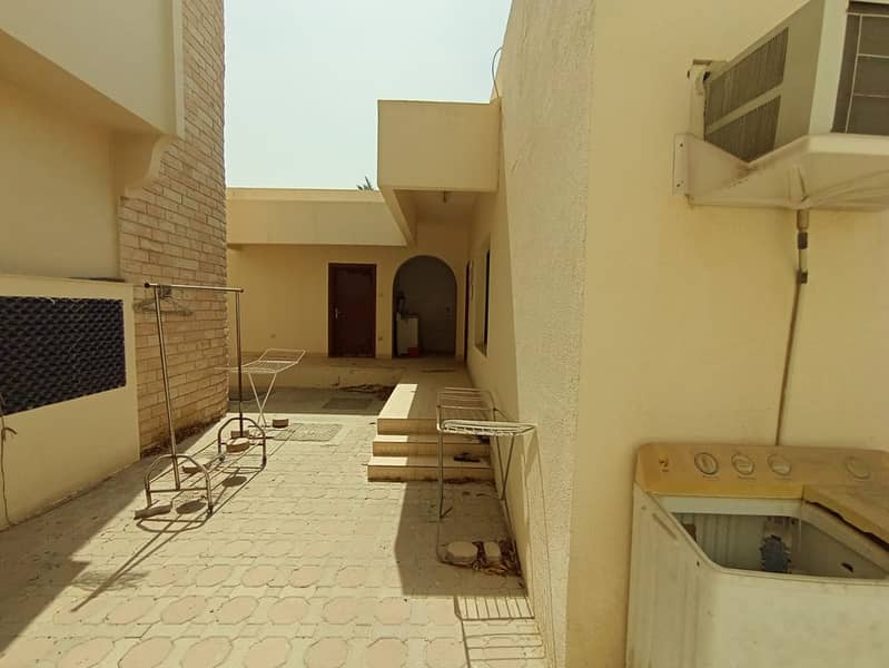 44 IMG-20251008-WA0103. jpg