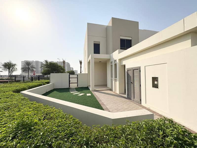 位于城市广场,萨马联排别墅 4 卧室的联排别墅 190000 AED - 13009695 位于城市广场,萨马联排别墅 4 卧室的联排别墅 190000 AED - 13009695