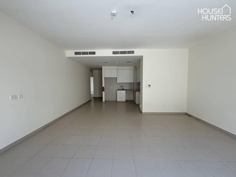 Luxurious Living | Spacious 3-Bedroom | Urbana