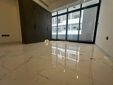 4 Schlafzimmer Villa zum zur Miete in Jumeirah Village Circle (JVC), Dubai - e84057ec-9e81-4f28-b4b8-b6513e7135d5. jpg 4 Schlafzimmer Villa zum zur Miete in Jumeirah Village Circle (JVC), Dubai - e84057ec-9e81-4f28-b4b8-b6513e7135d5. jpg