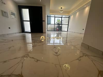4 Schlafzimmer Villa zum Miete in Jumeirah Village Circle (JVC), Dubai - 7677759a-e0a6-432f-982b-37cd09c7d82b. jpg 4 Schlafzimmer Villa zum Miete in Jumeirah Village Circle (JVC), Dubai - 7677759a-e0a6-432f-982b-37cd09c7d82b. jpg