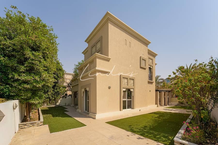 Stunning | Serene | Spacious | Priced to Sell - Image 17