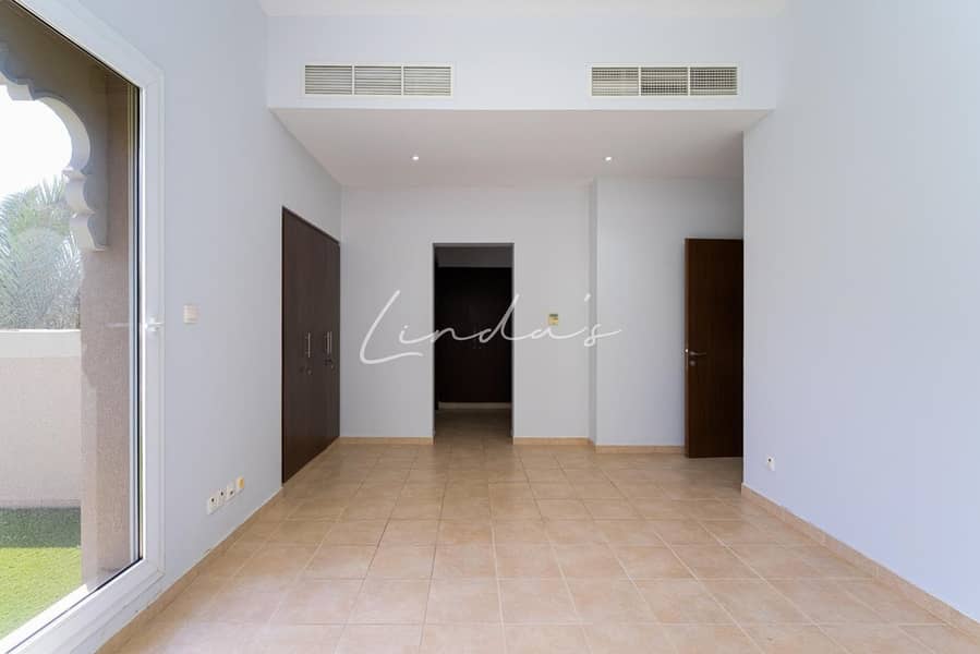 Stunning | Serene | Spacious | Priced to Sell - Image 11