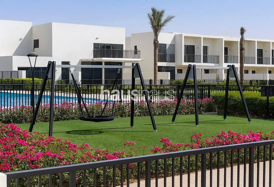 Таунхаус в Таун Сквер,Маха Таунхаусы, 3 cпальни, 3000000 AED - 13010750 Таунхаус в Таун Сквер,Маха Таунхаусы, 3 cпальни, 3000000 AED - 13010750
