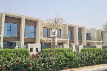 تاون هاوس 4 غرف نوم للايجار في ذا فالي من اعمار، دبي - تاون هاوس في تاليا،ذا فالي من اعمار 4 غرف 195000 درهم - 13011102