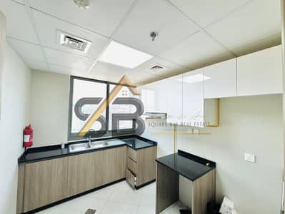 Spacious 1BHK Apartment With Closed kitchen Family Building with all facilities