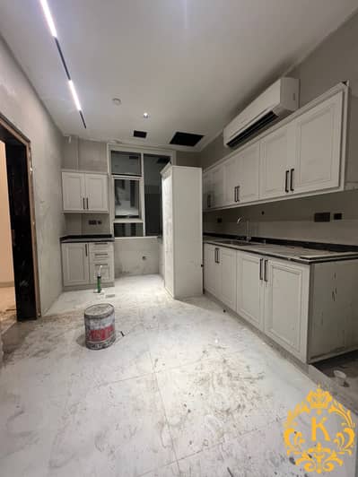 SUPERB 3BHK IN VILLA AT MBZ CITY