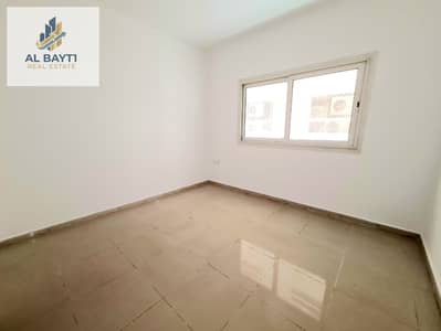 Hot Offer 1bhk Ready To Move 10 Days Free Gym Free Family Building Near Day to Day Only 34k