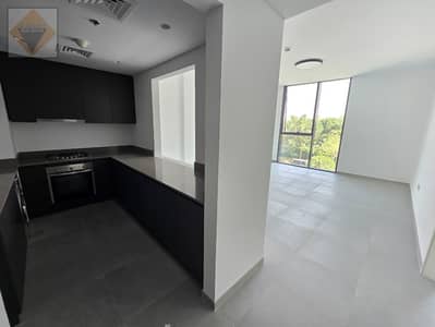 STYLISH SMART APARTMENT SEMI CLOSE KITCHEN OPEN VIEW