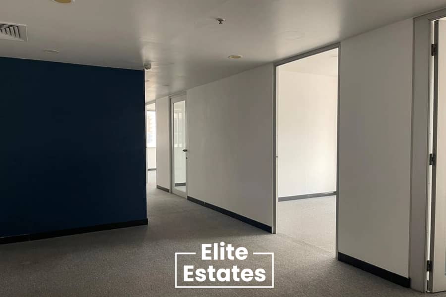 Офис в Шейх Зайед Роуд，Аль Муса Тауэр 1, 1 спальня, 318000 AED - 12992301