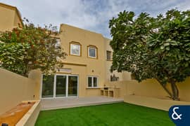 UPGRADED | VACANT TYPE 4M | NEAR TO THE LAKE