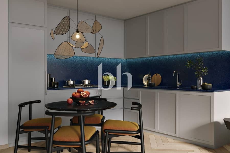 1 Bedroom | Canal View | Mid Floor | Resale