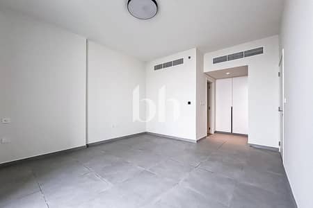 2 Bedroom Flat for Sale in Aljada, Sharjah - Ready | Brand New | Great View and Balcony