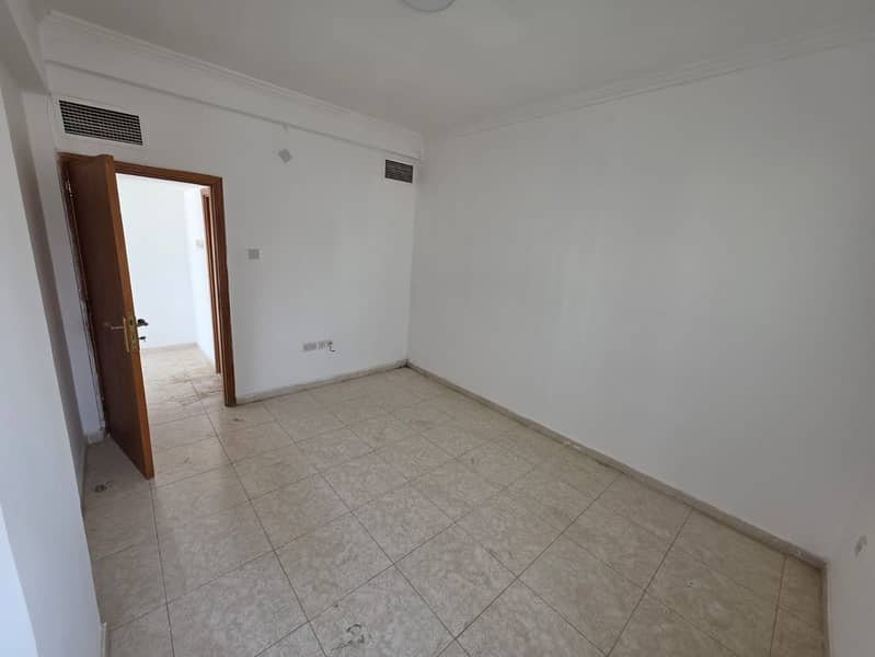 6 a2ada67f-e331-4ec3-9587-b82bb9021528. jpg