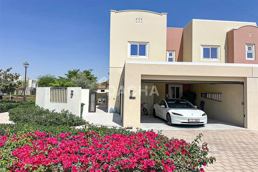 Таунхаус в Дубайлэнд,Вилланова,Амаранта,Амаранта 2, 4 cпальни, 220000 AED - 13013608 Таунхаус в Дубайлэнд,Вилланова,Амаранта,Амаранта 2, 4 cпальни, 220000 AED - 13013608