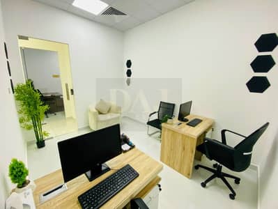 مکتب  للايجار في القرهود، دبي - 55786c65-098d-4639-972d-a0c328e1a5b3. jpg