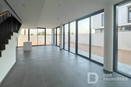 4 Bedroom Villa for Rent in Arabian Ranches 3, Dubai - Semi detached Villa | Large Layout | Vacant