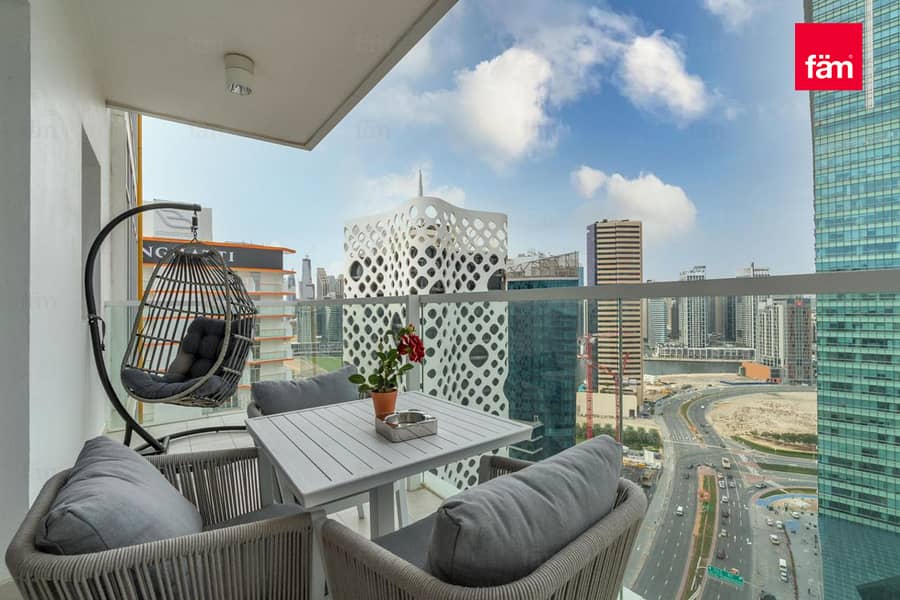 Ultra-Luxury 2BR Oasis in AG Tower Sky Views Ultra-Luxury 2BR Oasis in AG Tower Sky Views