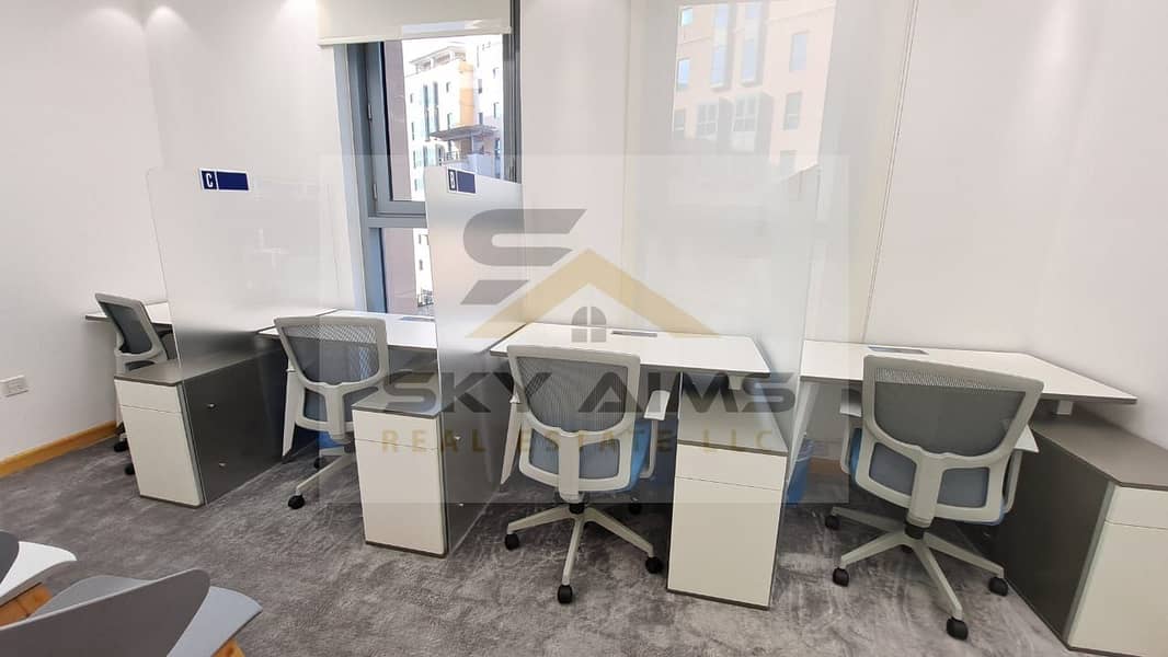 7 Workstation - Business Village. jpg