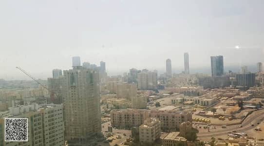 阿尔布斯坦， 阿治曼 单身公寓待租 - 位于阿尔布斯坦，东方大厦 的公寓 20000 AED - 7902370