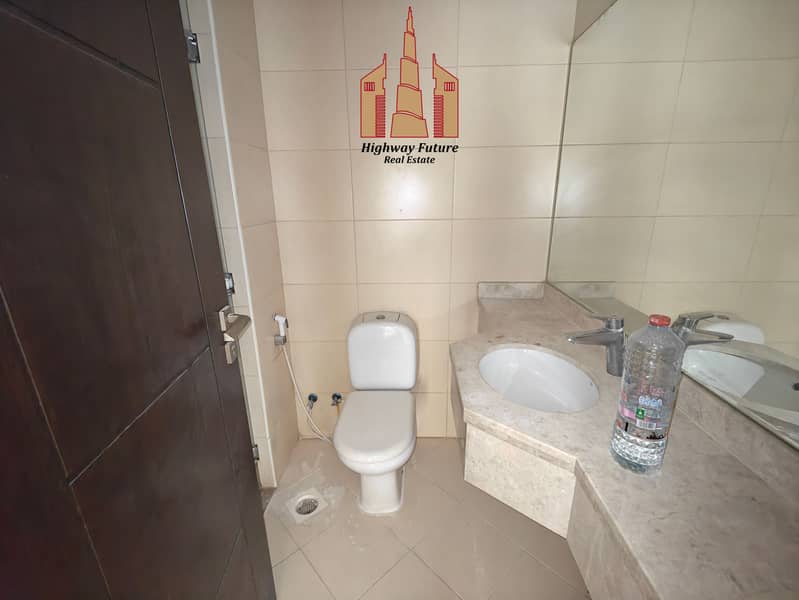 12 IMG20251008112314. jpg