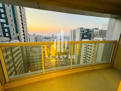 Spacious 3BHK| Master Bedroom | Maids Room| Balcony