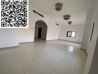 Large 3-bedroom apartment for annual rent with spacious areas, a master bedroom, an equipped kitchen, and 3 bathrooms, suitable for families, in a pri