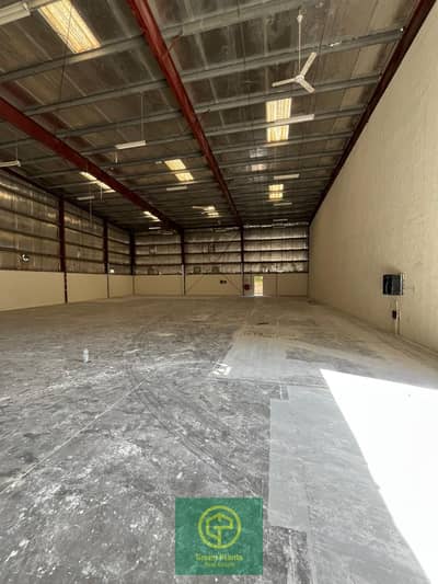 Warehouse te Huur in Dubai Investments Park (DIP), Dubai - PHOTO-2025-10-08-13-44-04. jpg