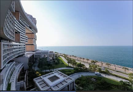 2 Bedroom Flat for Rent in Palm Jumeirah, Dubai - View. jpeg