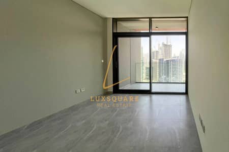 Studio for Rent in Business Bay, Dubai - Multiple cheques | High floor | Burj Khalifa view
