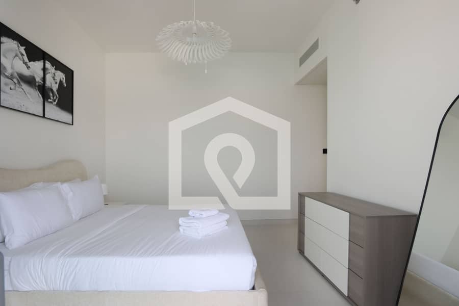 Chic 2BR at Marina Vista | Private Beach Access & Stunning Views - Image 24