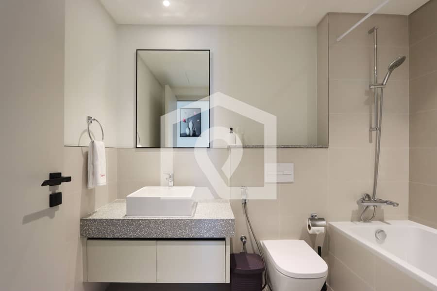 Chic 2BR at Marina Vista | Private Beach Access & Stunning Views - Image 36