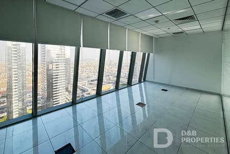 Office for Rent in Business Bay, Dubai - Vacant | Fully Fitted | Near To Metro