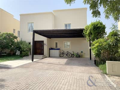 3 Bedroom Villa for Sale in The Lakes, Dubai - Owner Occupied | 3 Bedrooms | Upgraded 3 Bedroom Villa for Sale in The Lakes, Dubai - Owner Occupied | 3 Bedrooms | Upgraded