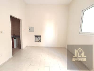 استوديو  للايجار في تجارية مويلح، الشارقة - IMG-20251008-WA0290. jpg