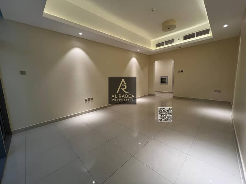 8 db925dcd-d9d3-4bd1-b49a-b96ec6ee33b7. jpg