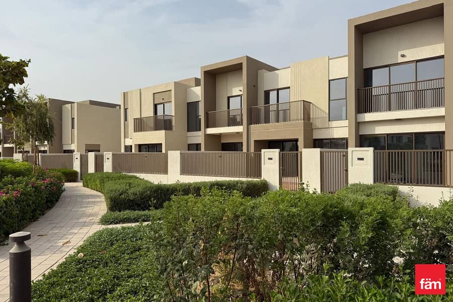 Таунхаус в Дубайлэнд,Вилланова,Ла Виолета,Ла Виолета 2, 3 cпальни, 185000 AED - 13023679 Таунхаус в Дубайлэнд,Вилланова,Ла Виолета,Ла Виолета 2, 3 cпальни, 185000 AED - 13023679