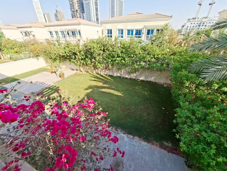 Lovely Garden | Next to Park | Easy Access - Image 16