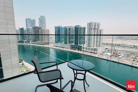 1 Bedroom Apartment for Sale in Business Bay, Dubai - Canal View | Corner Unit | Furnished | Upgraded